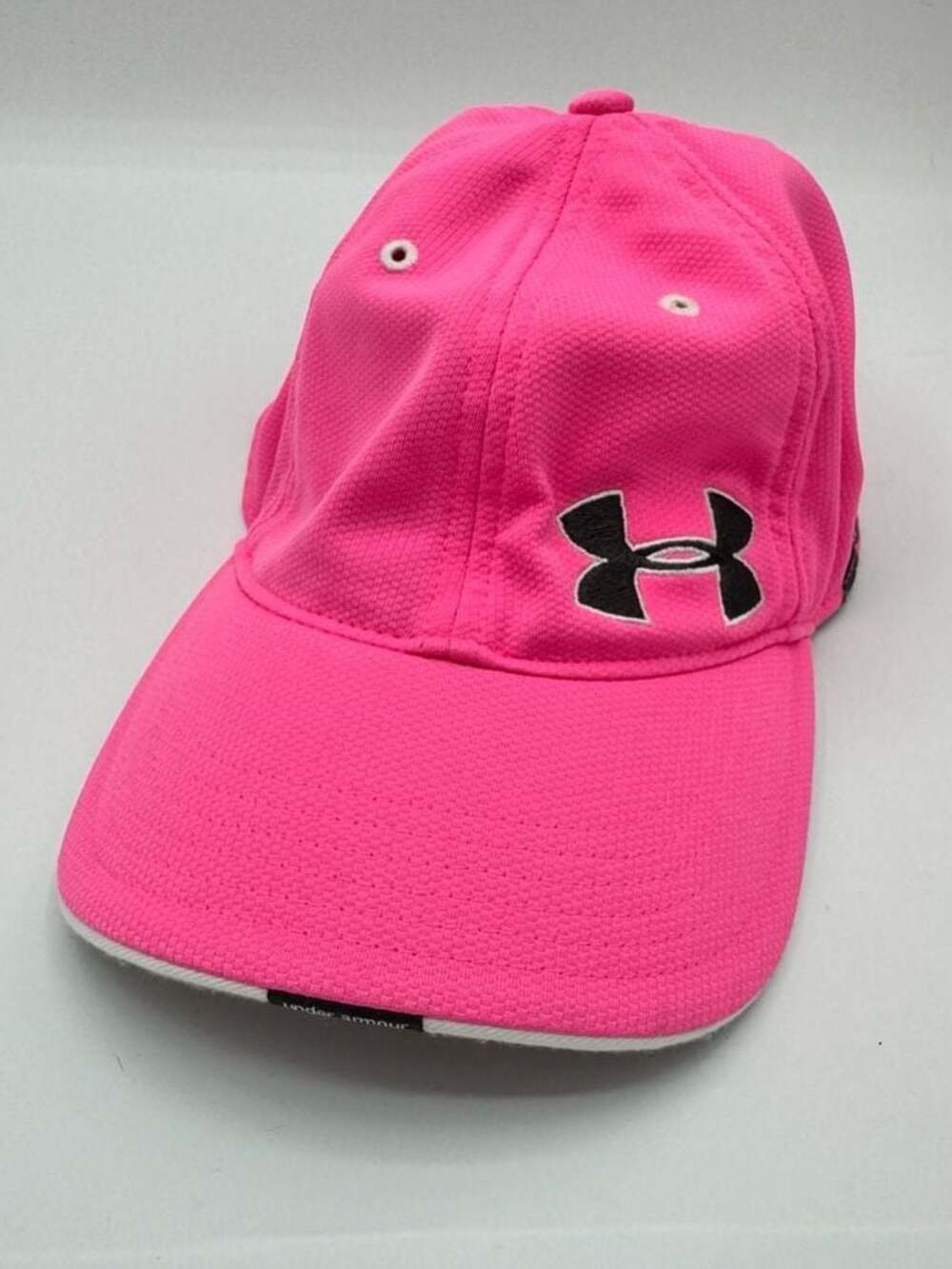 Under Armour HeatGear Women's OSFA Pink Adjustable Baseball Hat Cap